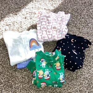 Lot of Girls Pajamas—-Old Navy and Gap, 4T